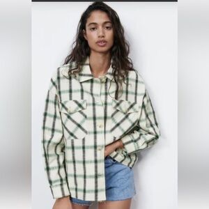 Zara Women’s Green & Beige Plaid Button-Up Shacket Shirt Jacket size Large
